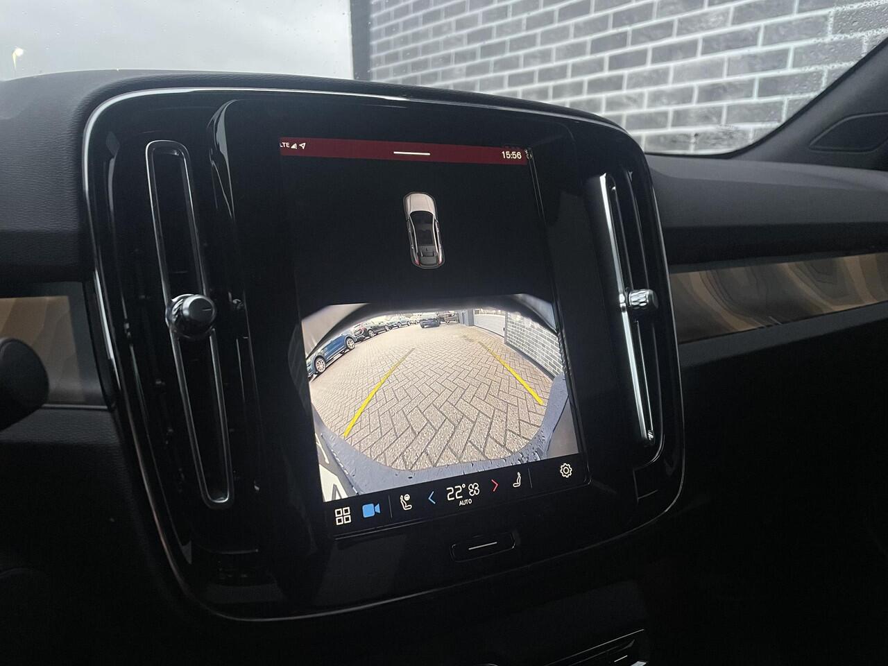 Volvo EC40 Single Motor Extended Range Plus | Google | Longe Range | Panoramadak | Keyless | Harman Kardon Audio | Elektrische Achterklep | Camera | Stoel-/Stuurverwarming | Adaptieve Cruise | Getint Glas | Luxe Bekleding | Zitverlenging | 21" Polestar LM