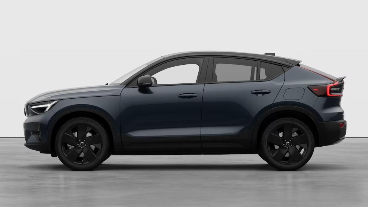 Volvo EC40 Single Motor Extended Range Plus Black Edi. 82 kWh | Nov 2025 leverbaar | 17% Bijtelling* | Harman Kardon Premium Audio | 360 graden camera | Extra getint glas | Keyless Entry | Stoel en stuurwielverwarming |