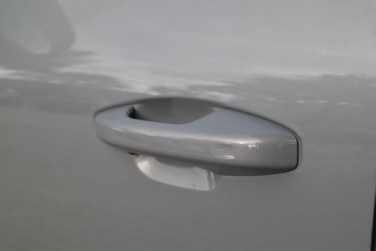 Volvo EC40 Single Motor Extended Range Ultra 82 kWh