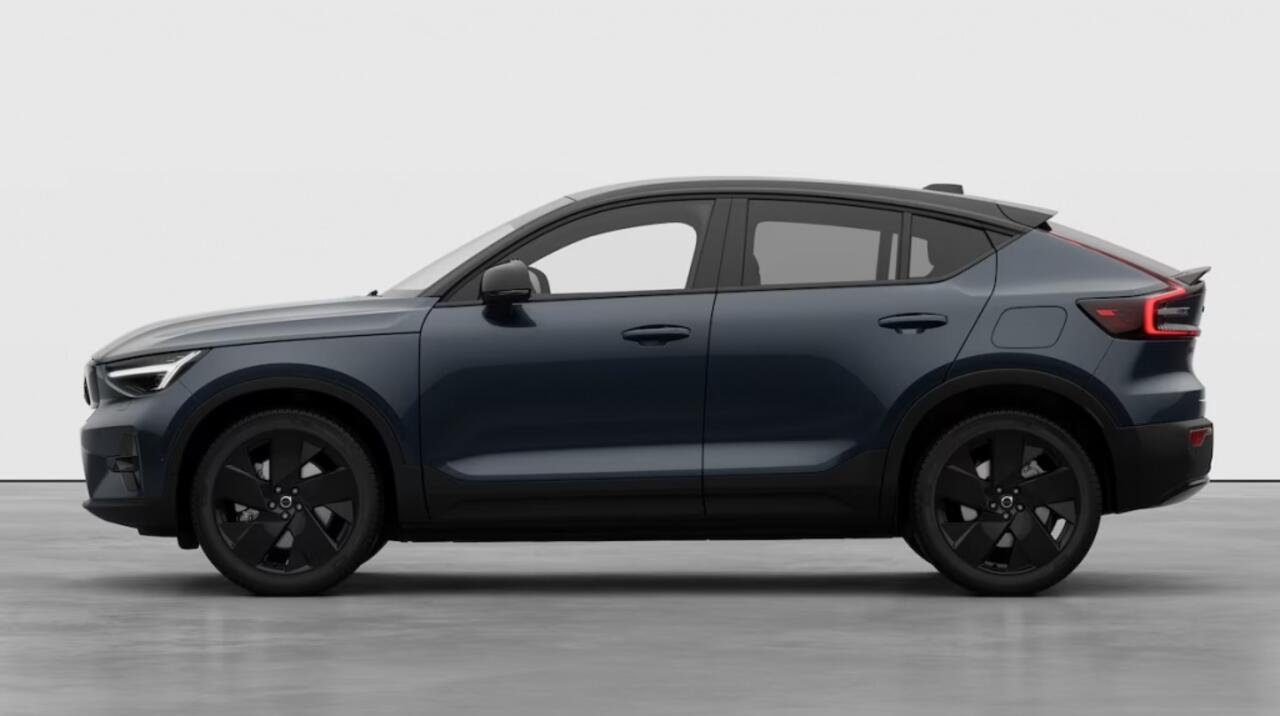 Volvo EC40 Ultra Black Edition | Extended Range | Lighting | Getint glas