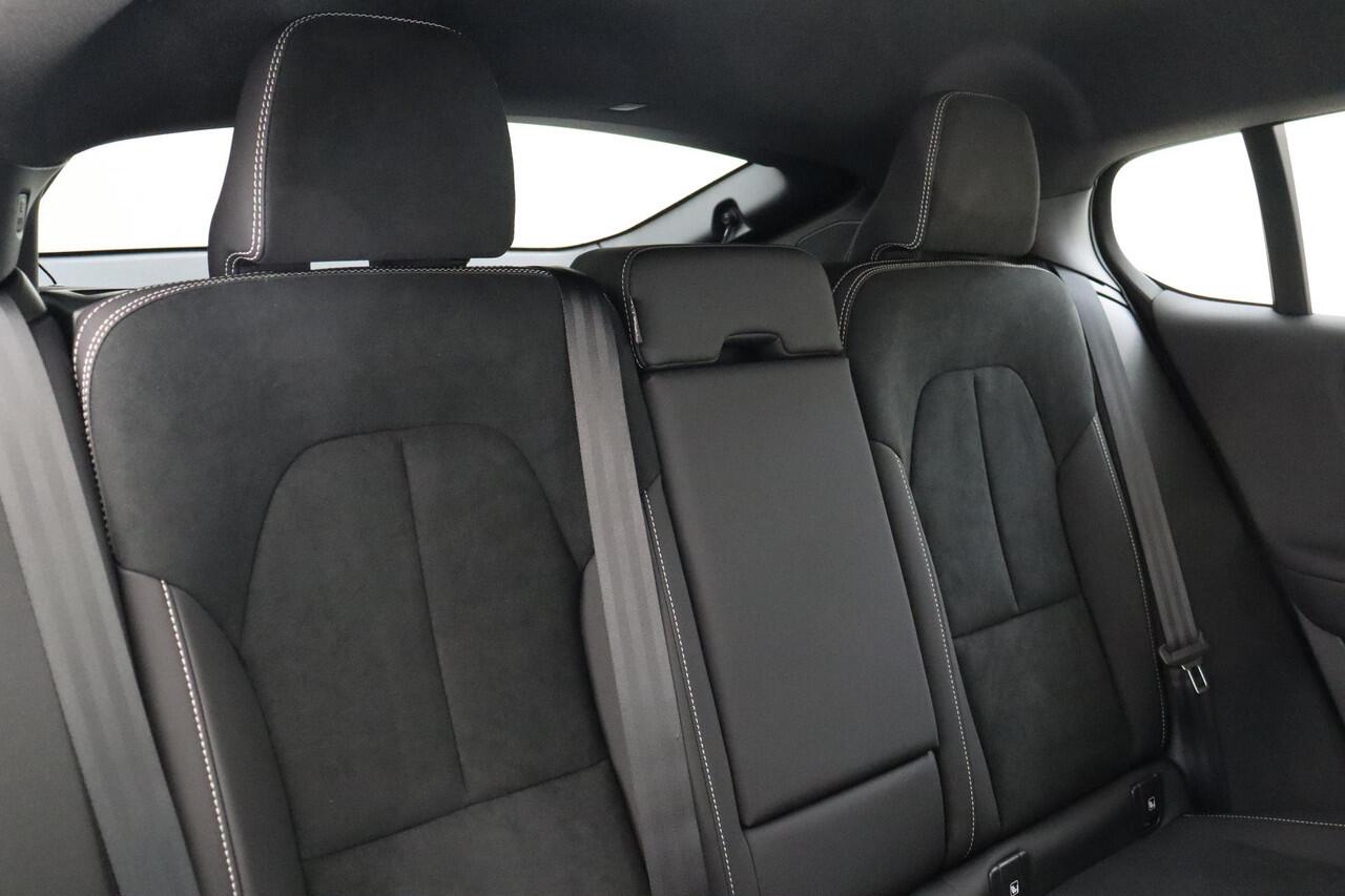 Volvo EC40 SINGLE MOTOR EXTENDED RANGE ULTRA BLACK ED. 82 kWh *FULL OPTIONS!* -PANO.DAK|HARMAN/KARDON|360°CAM|LIGHTING|POWER-SEATS|20"