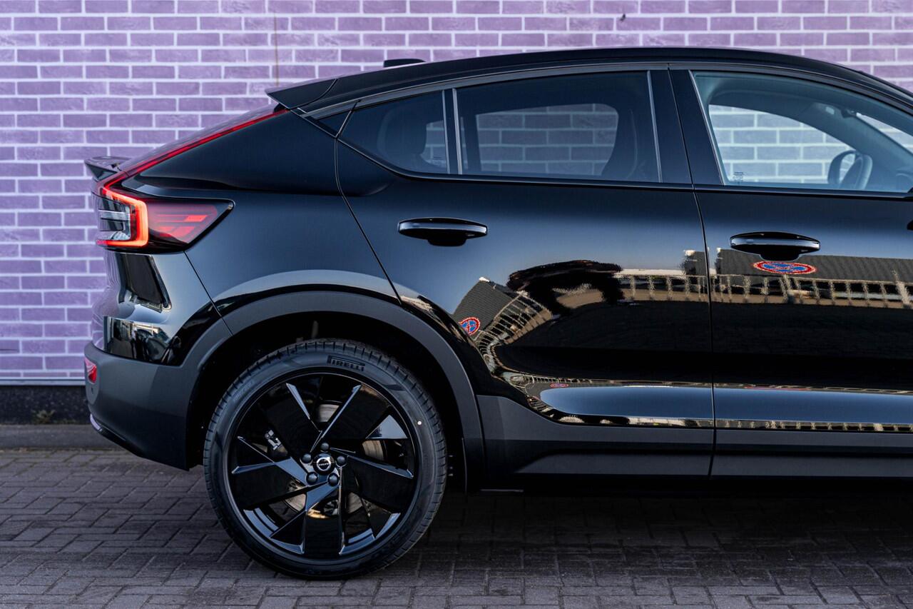 Volvo EC40 Single Motor Ext. Range Plus Bl. Ed. Europa 82 kWh | Long Range | Google | Getint Glas | Adaptieve Cruise Control | Dodehoekdetectie | Panoramadak | Elek. Stoelen | Memory | Warmtepomp | Stoelverwarming Voor + Achter | Zitverlenging | 20" LM