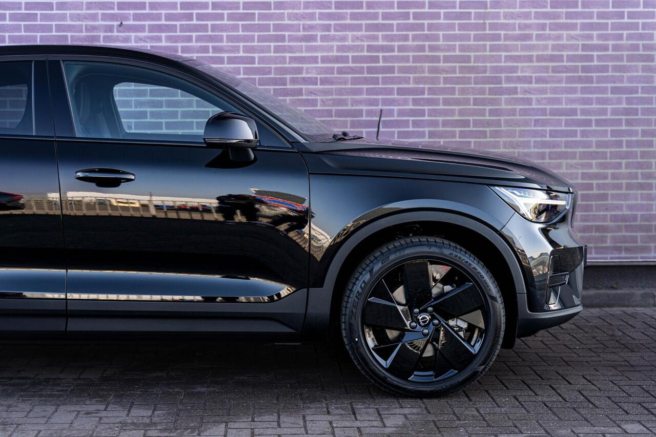 Volvo EC40 Single Motor Ext. Range Plus Bl. Ed. Europa 82 kWh | Long Range | Google | Getint Glas | Adaptieve Cruise Control | Dodehoekdetectie | Panoramadak | Elek. Stoelen | Memory | Warmtepomp | Stoelverwarming Voor + Achter | Zitverlenging | 20" LM