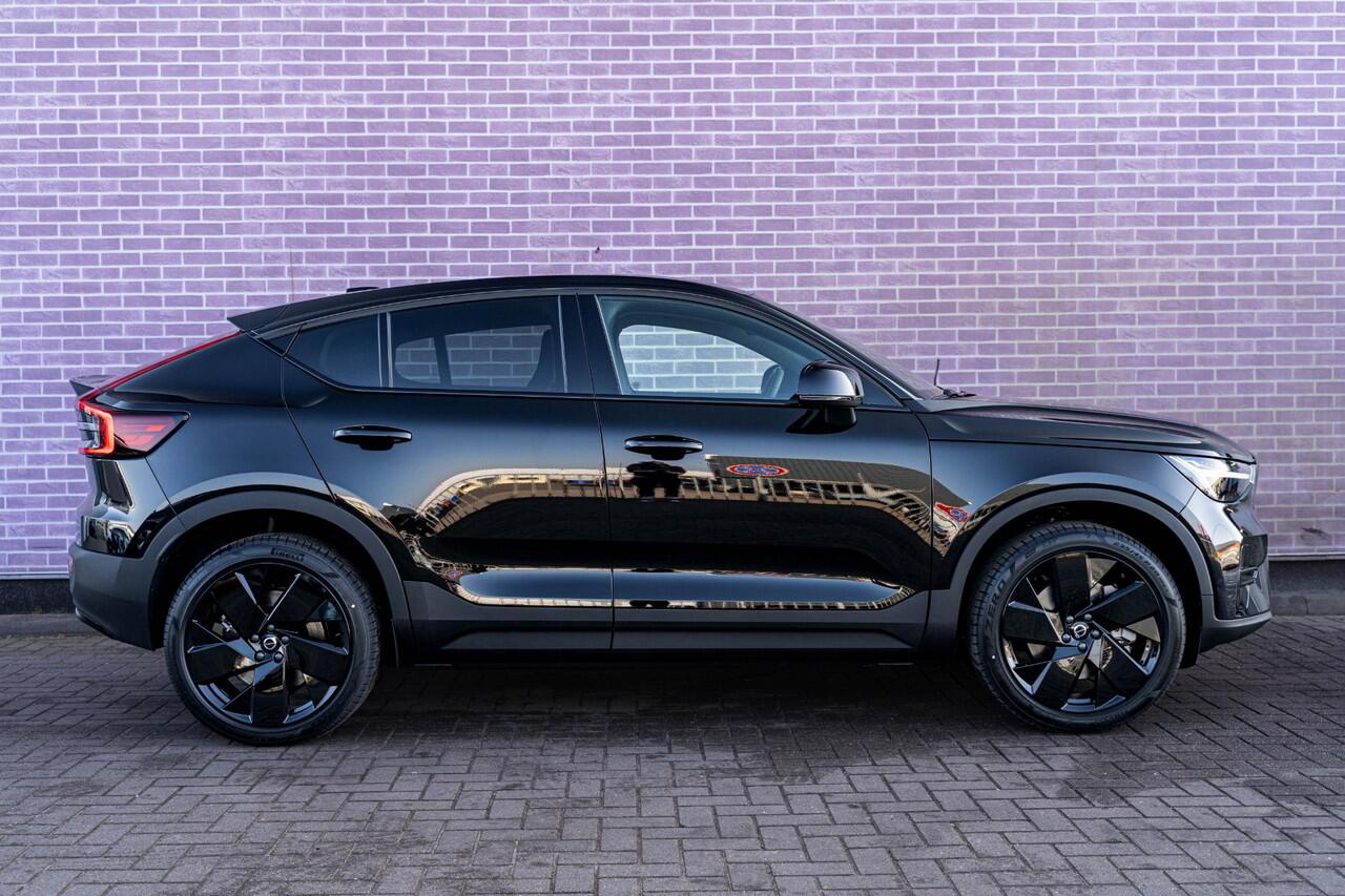 Volvo EC40 Single Motor Ext. Range Plus Bl. Ed. Europa 82 kWh | Long Range | Google | Getint Glas | Adaptieve Cruise Control | Dodehoekdetectie | Panoramadak | Elek. Stoelen | Memory | Warmtepomp | Stoelverwarming Voor + Achter | Zitverlenging | 20" LM