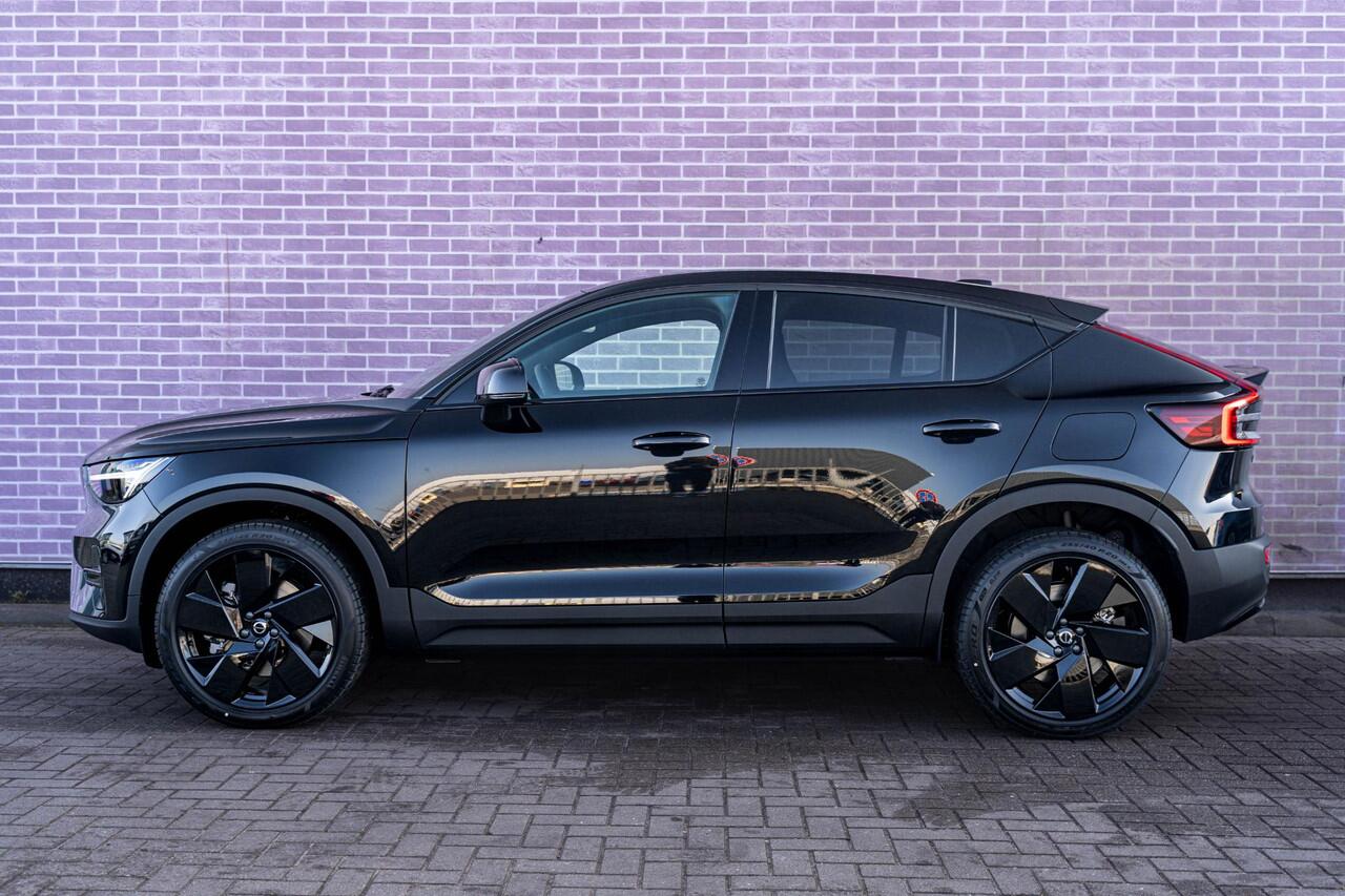 Volvo EC40 Single Motor Ext. Range Plus Bl. Ed. Europa 82 kWh | Long Range | Google | Getint Glas | Adaptieve Cruise Control | Dodehoekdetectie | Panoramadak | Elek. Stoelen | Memory | Warmtepomp | Stoelverwarming Voor + Achter | Zitverlenging | 20" LM