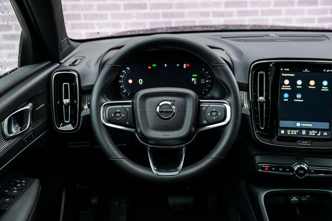 Volvo EC40 Single Motor Extended Range Plus Black Edtion Europa | Elektrische Stoelen | Stoel en Stuurverwarming | Panoramadak | Harman Kardon | Keyless Entry |