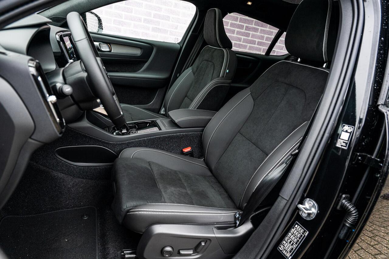 Volvo EC40 Single Motor Extended Range Plus Black Edtion Europa | Elektrische Stoelen | Stoel en Stuurverwarming | Panoramadak | Harman Kardon | Keyless Entry |