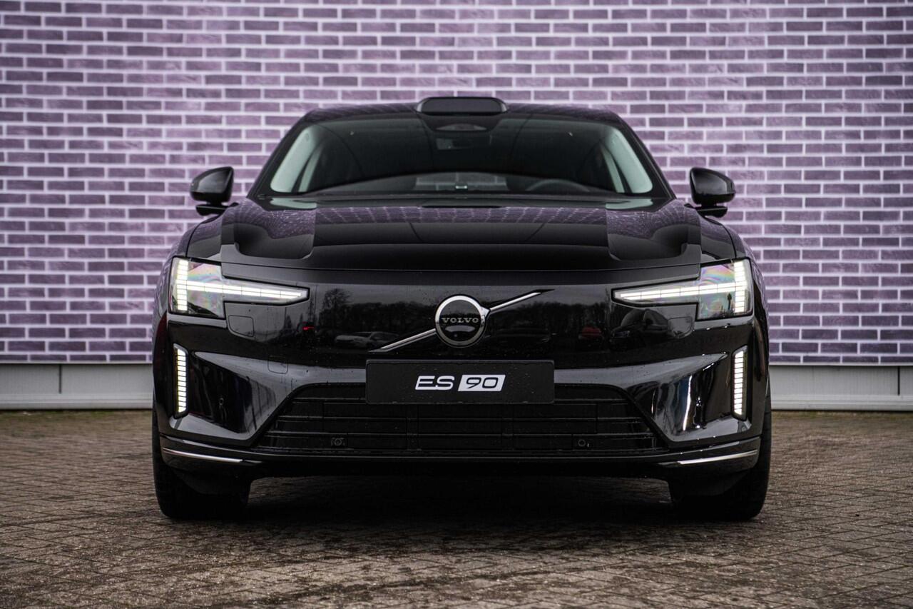 Volvo ES90 Single Motor Extended Range Ultra | Pilot Assist Pack | 22" | Bowers & Wilkins | Chrome Pack | Luchtvering | HD Pixel LED | Elektrochromatisch panoramadak | Gelamineerd Glas | Soft Close | Luxe middenarmsteun achter | Ventilatiestoelen voor & achter | Mas