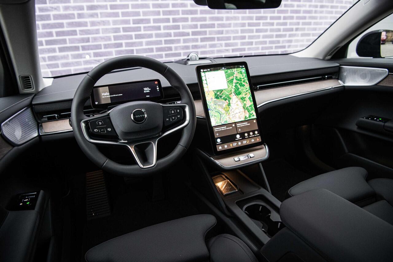 Volvo ES90 Single Motor Extended Range Ultra | Pilot Assist Pack | 22" | Bowers & Wilkins | Chrome Pack | Luchtvering | HD Pixel LED | Elektrochromatisch panoramadak | Gelamineerd Glas | Soft Close | Luxe middenarmsteun achter | Ventilatiestoelen voor & achter | Mas