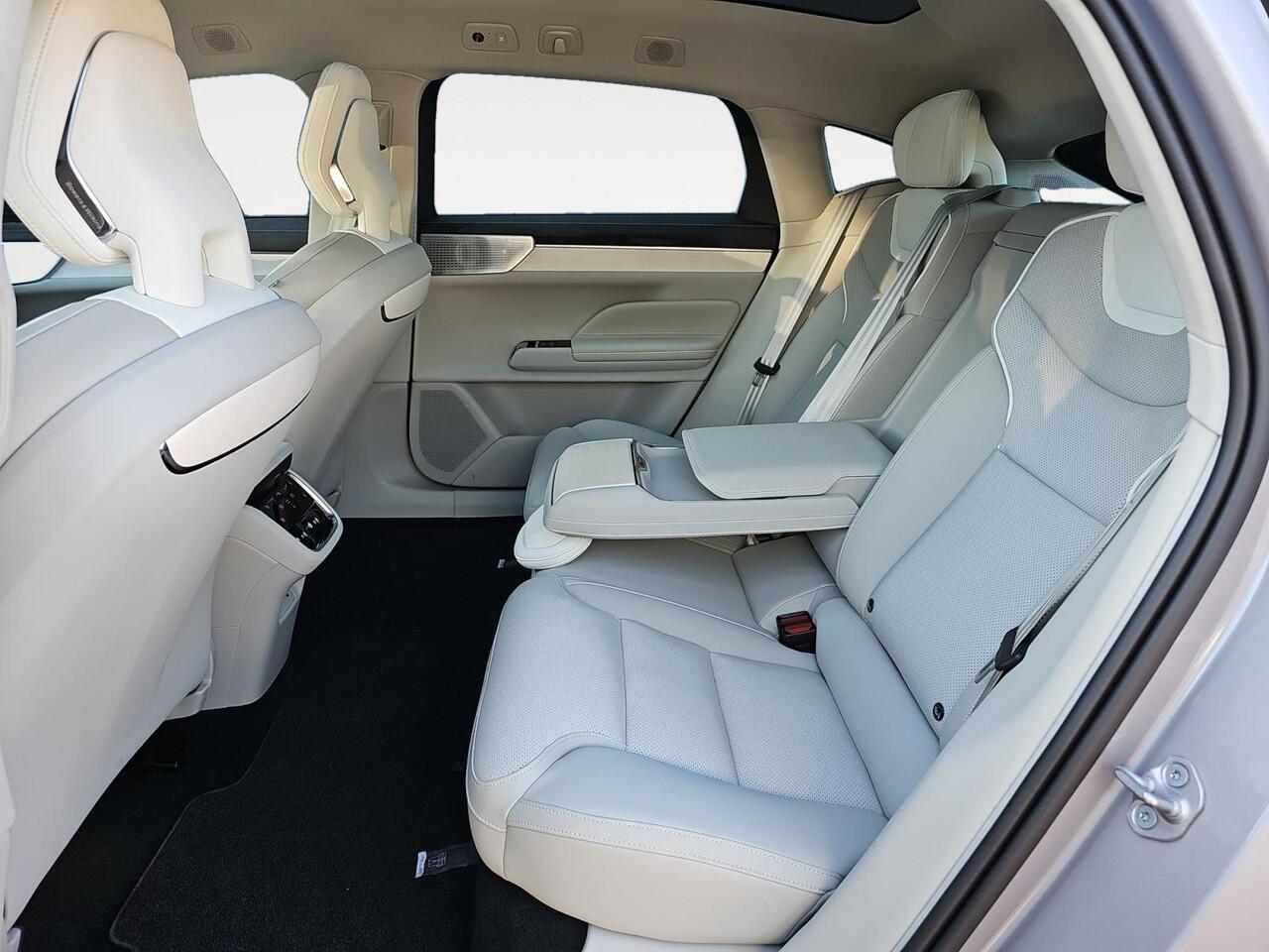 Volvo ES90 Single Motor Extended Range Ultra 92 kWh | Luchtvering | Bowers & Wilkins audio | Pilot Assist | Elektrochromatisch panoramadak |