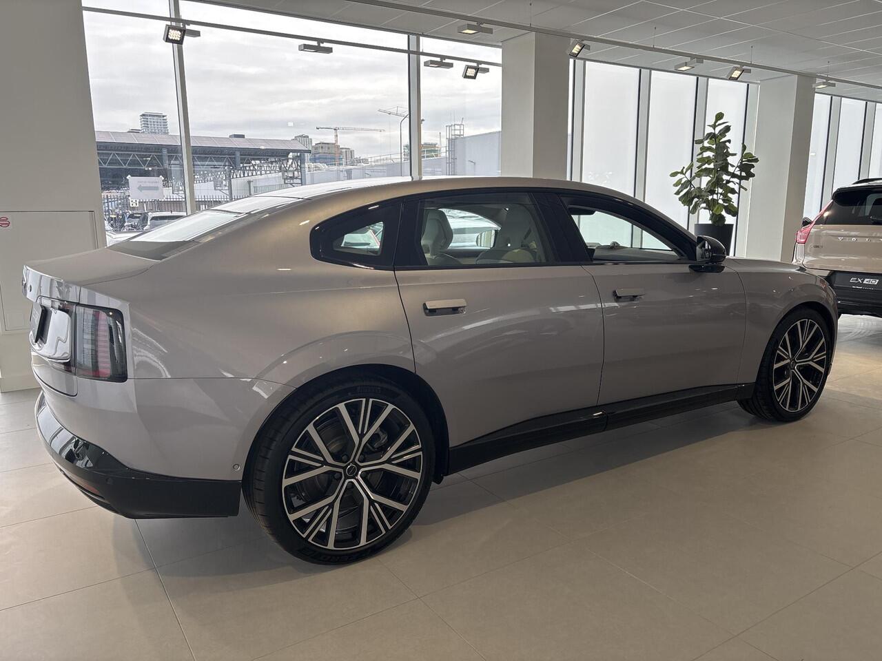 Volvo ES90 Single Motor Extended Range Ultra 92 kWh