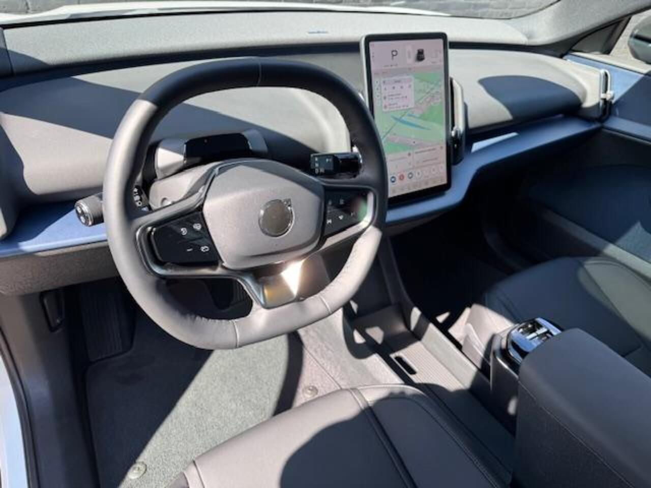 Volvo EX30 Single Motor Extended Range Ultra 69 kWh , 272pk I PANORAMADAK I RIJKLAAR !! Cat.prijs ¤ 46.900