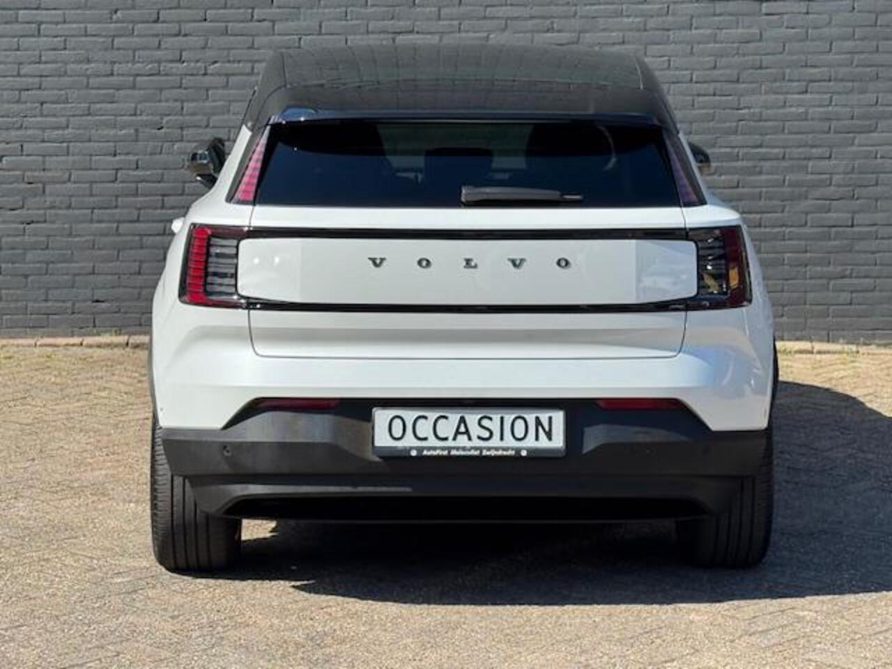 Volvo EX30 Single Motor Extended Range Ultra 69 kWh , 272pk I PANORAMADAK I RIJKLAAR !! Cat.prijs ¤ 46.900