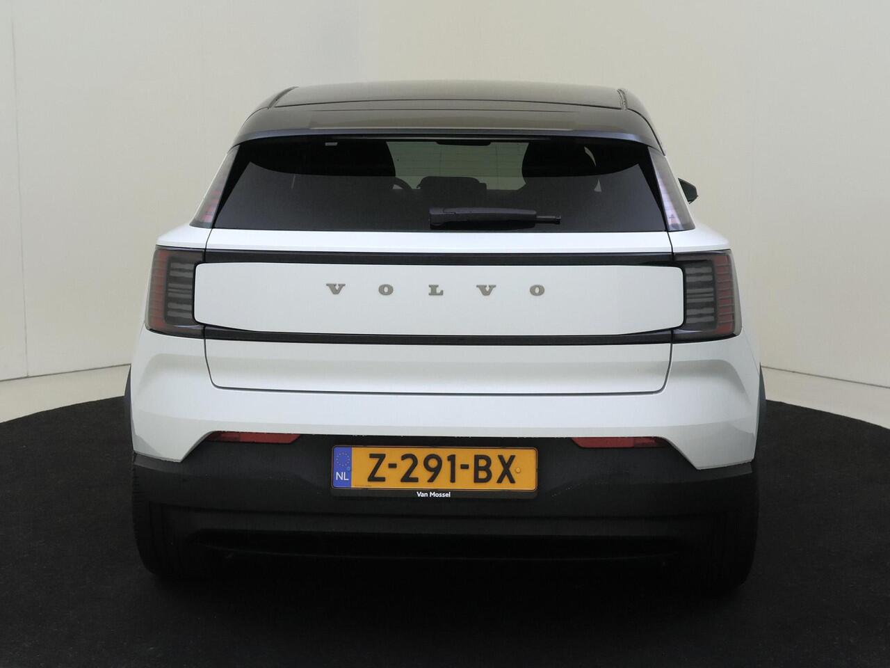 Volvo EX30 Single Motor Extended Range Plus 69 kWh