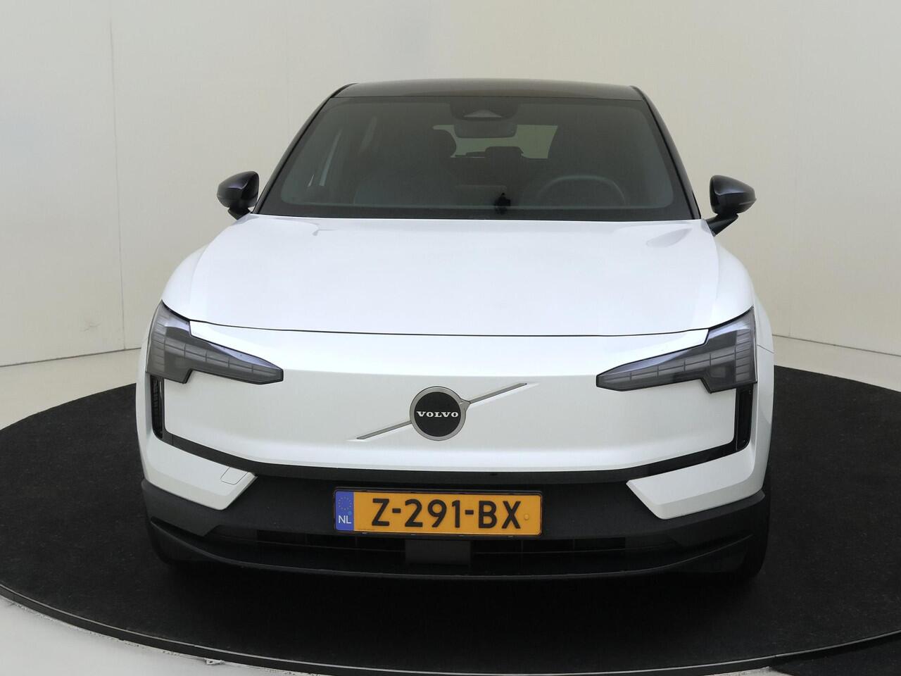 Volvo EX30 Single Motor Extended Range Plus 69 kWh