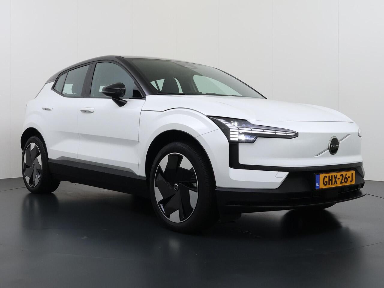 Volvo EX30 Twin Motor Performance Plus 69 kWh ELEKTRISCHE STOEL. | STOEL/ STUUR VERWARMING |VOLVO FABRIEKSGARANTIE|