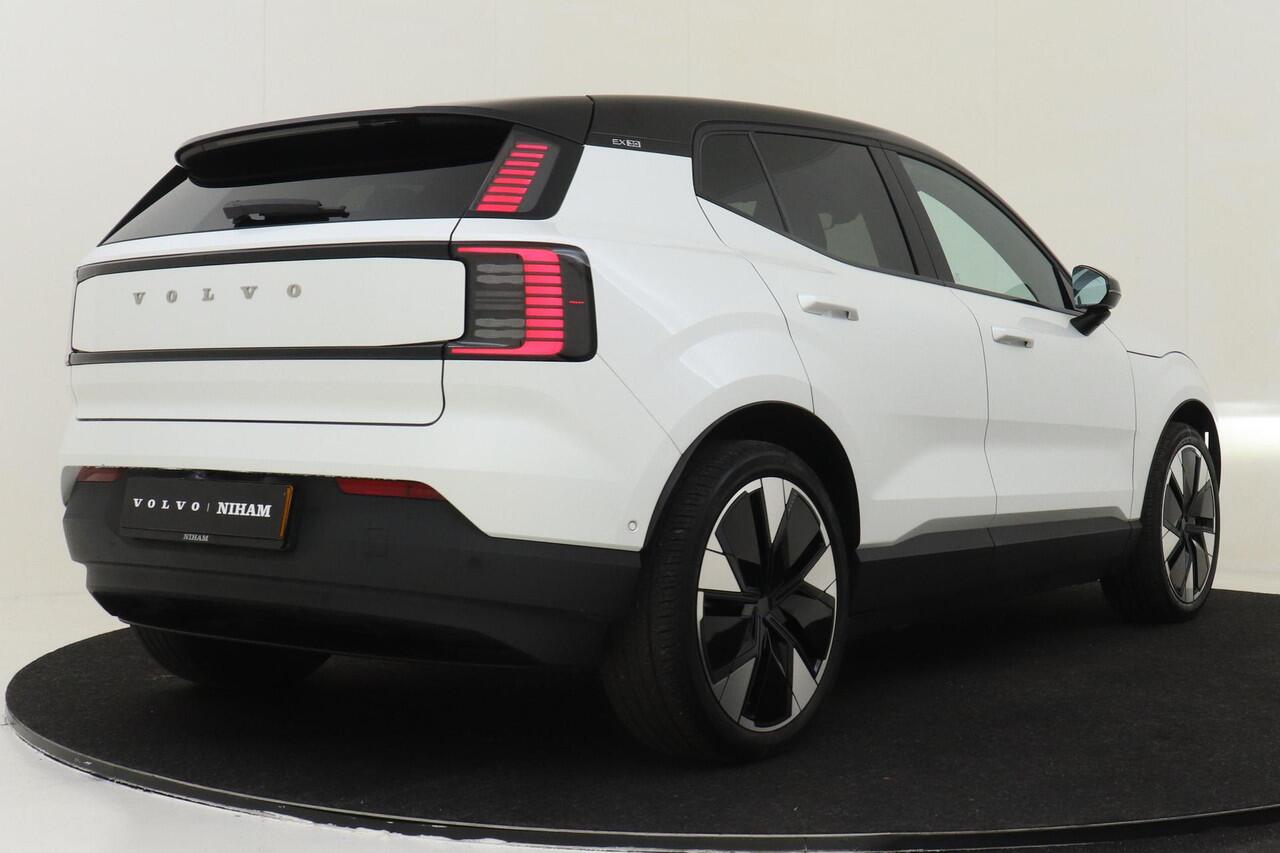 Volvo EX30 SINGLE MOTOR EXTENDED RANGE ULTRA 69 kWh -PANO.DAK|HARMAN/KARDON|360°CAM|AUT.INPARKEREN|BLIS|20"|PRIVACY.GLAS