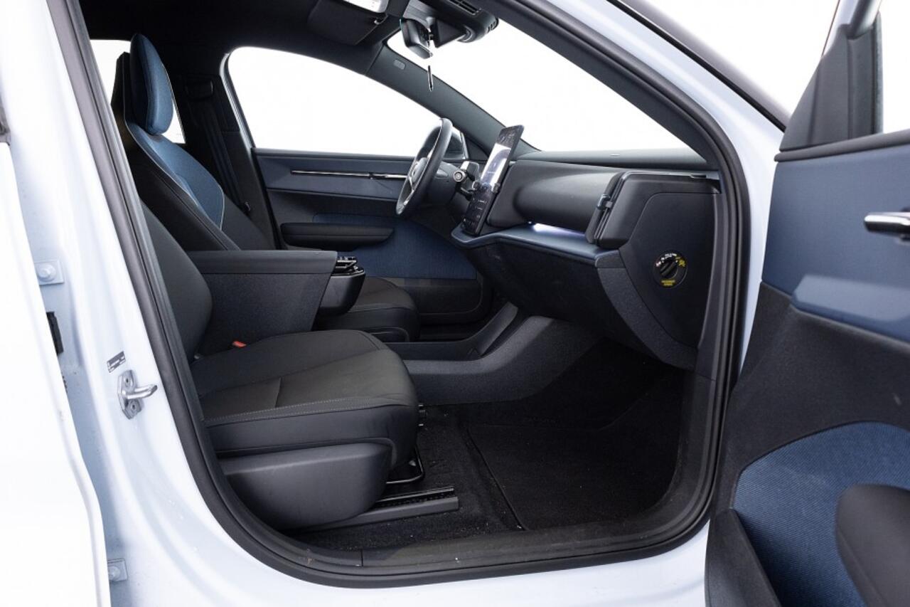 Volvo EX30 Single Motor Plus 51 kWh | harman/kardon *SOH 97%* ? 1e Eigenaar