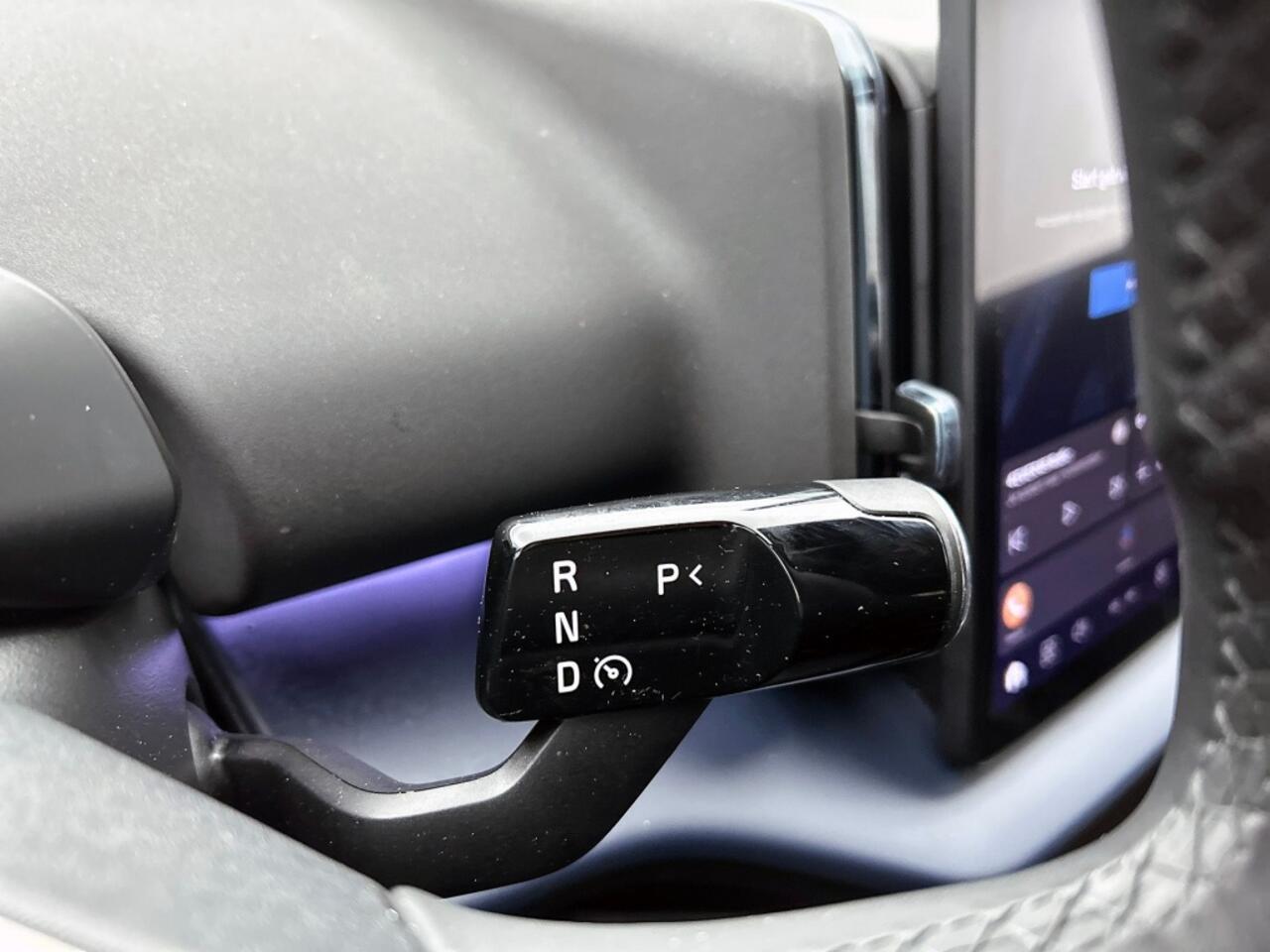 Volvo EX30 Single Plus 51 kWh | Blis | Elektrische Achterklep | Rijklaar !