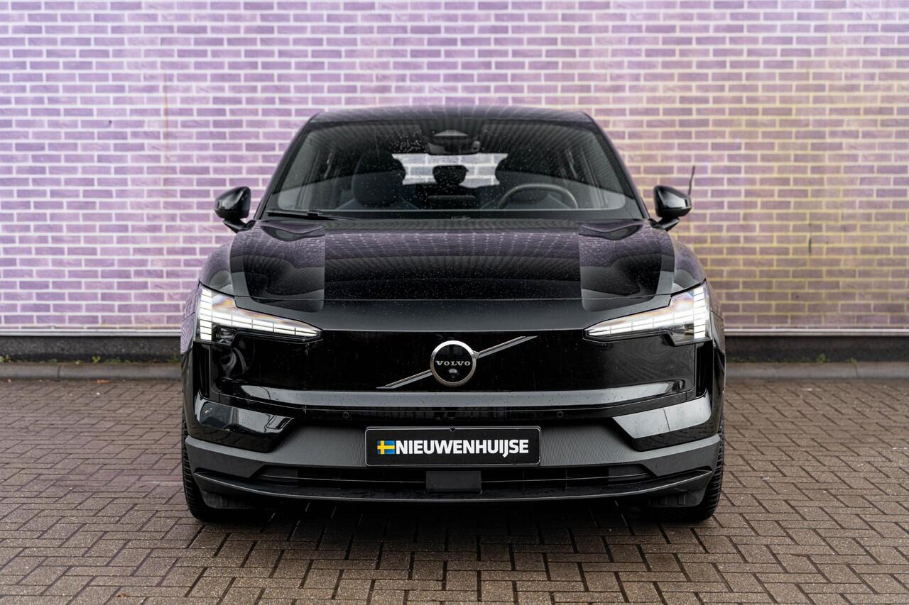 Volvo EX30 Single Motor Extended Range Ultra 69 kWh | Adaptieve Cruise control | Keyless Entry | Camera | Dodehoekdetectie | Panoramadak | All Season