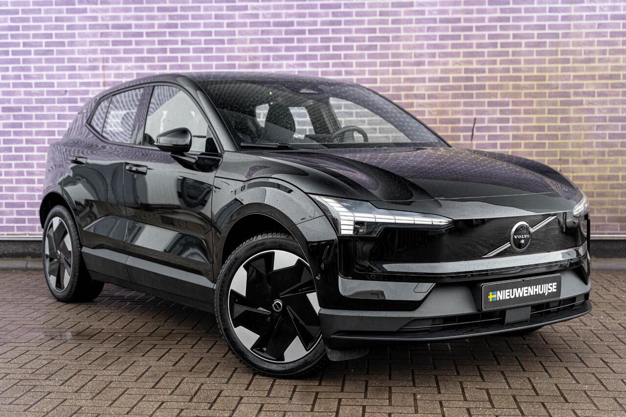 Volvo EX30 Single Motor Extended Range Ultra 69 kWh | Adaptieve Cruise control | Keyless Entry | Camera | Dodehoekdetectie | Panoramadak | All Season