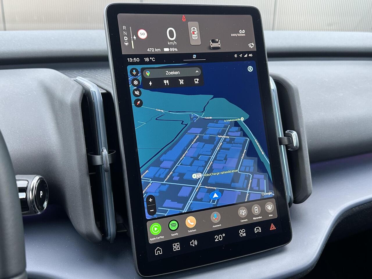 Volvo EX30 Single Motor Extended Range Plus 69 kWh / Harman/Kardon / adaptive cruise / elek. kofferbak / extra getint glas / range 475 km