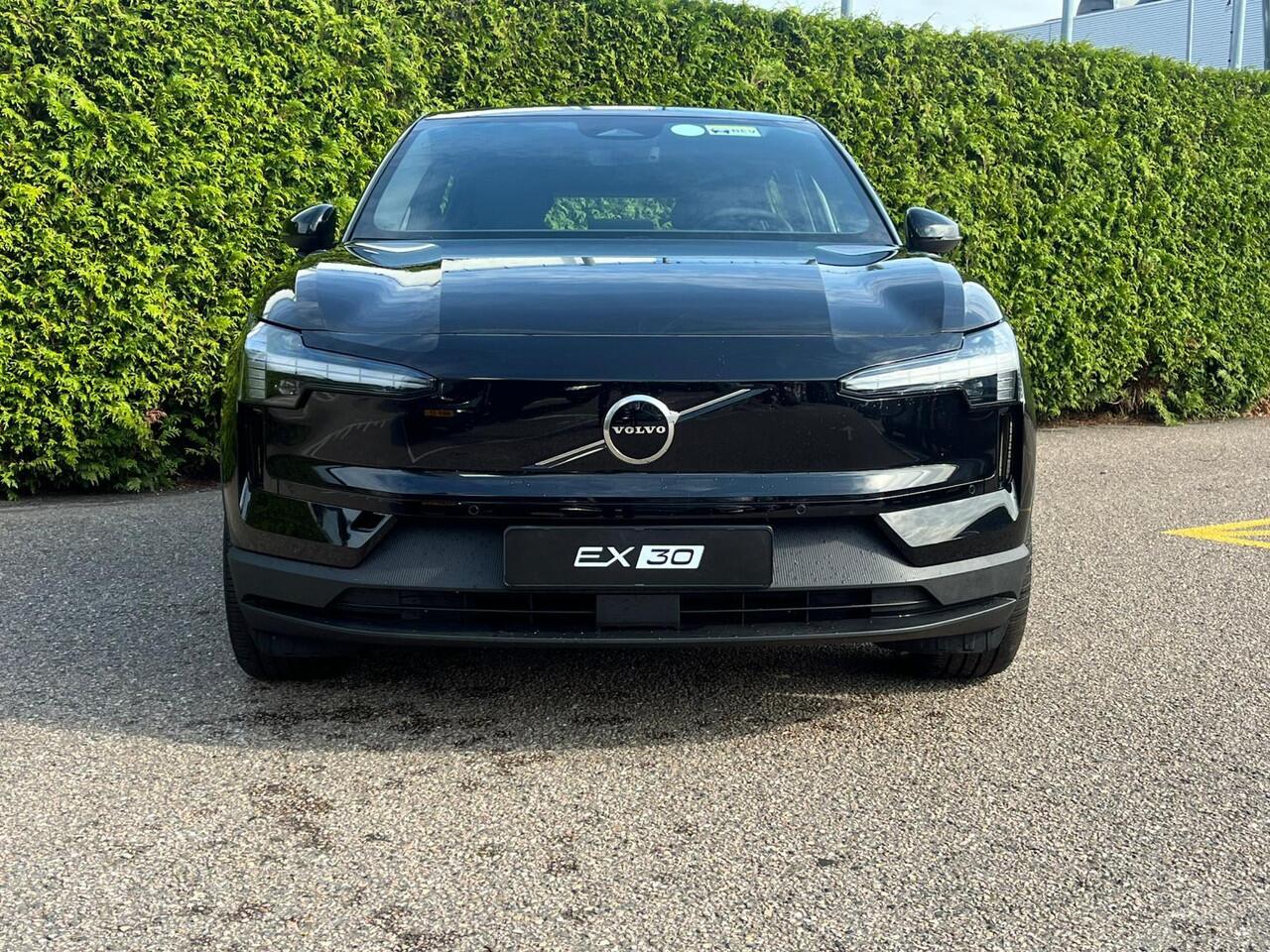 Volvo EX30 Single Motor Extended Range Plus 69 kWh | 20 inch Aero wielen | Nieuw uit voorraad | LAAGSTEPRIJS garantie