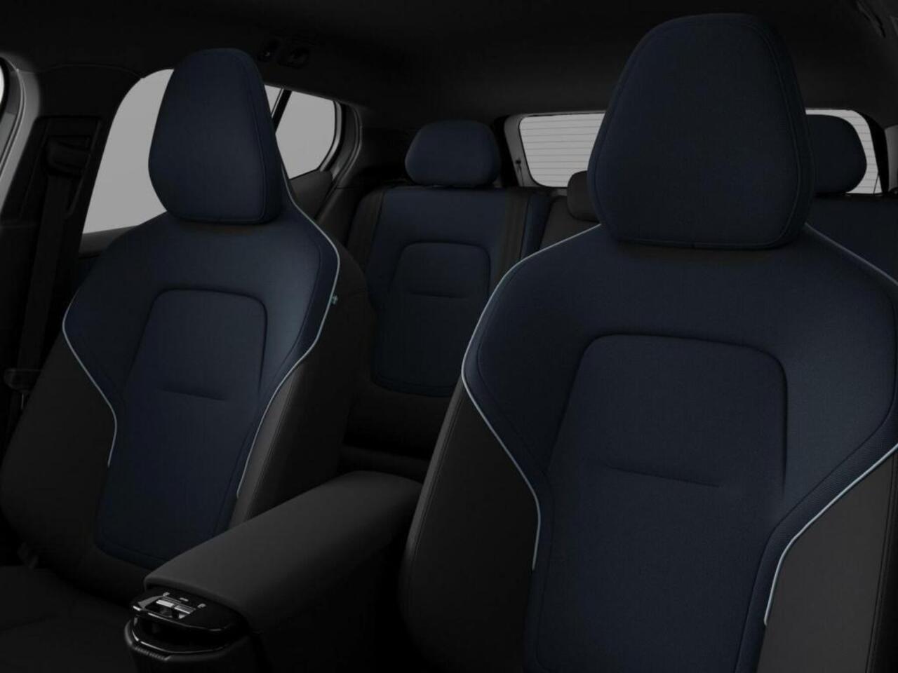 Volvo EX30 Single Motor Extended Range Plus 69 kWh | Getinte Ramen | nieuw uit voorraad | LAAGSTEPRIJS garantie