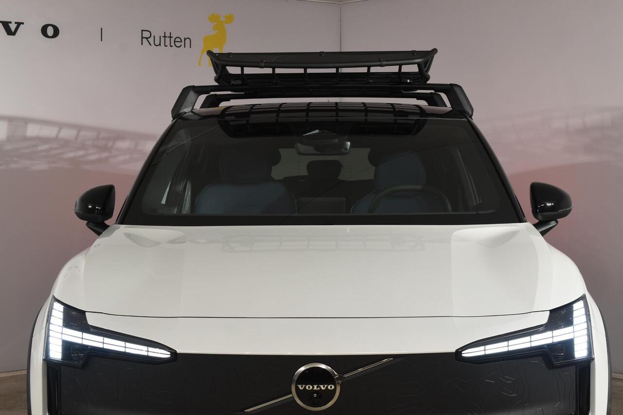Volvo EX30 Cross Country Twin Motor Performance Ultra 69 kWh / Extra getint glas / Cross Country Experience-Pakket