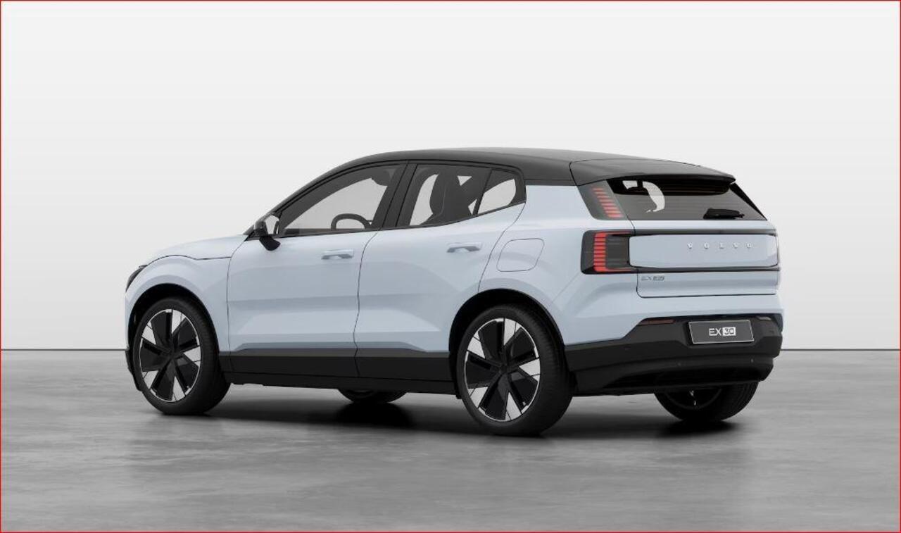 Volvo EX30 Single Motor Extended Range Plus 69 kWh Nu van ¤47.072 voor ¤39.572! / Adaptieve Cruise Control/ Dodehoek Detectie / Parkeersensoren/ Achteruitrijcamera/ Warmtepomp/ Google Services/