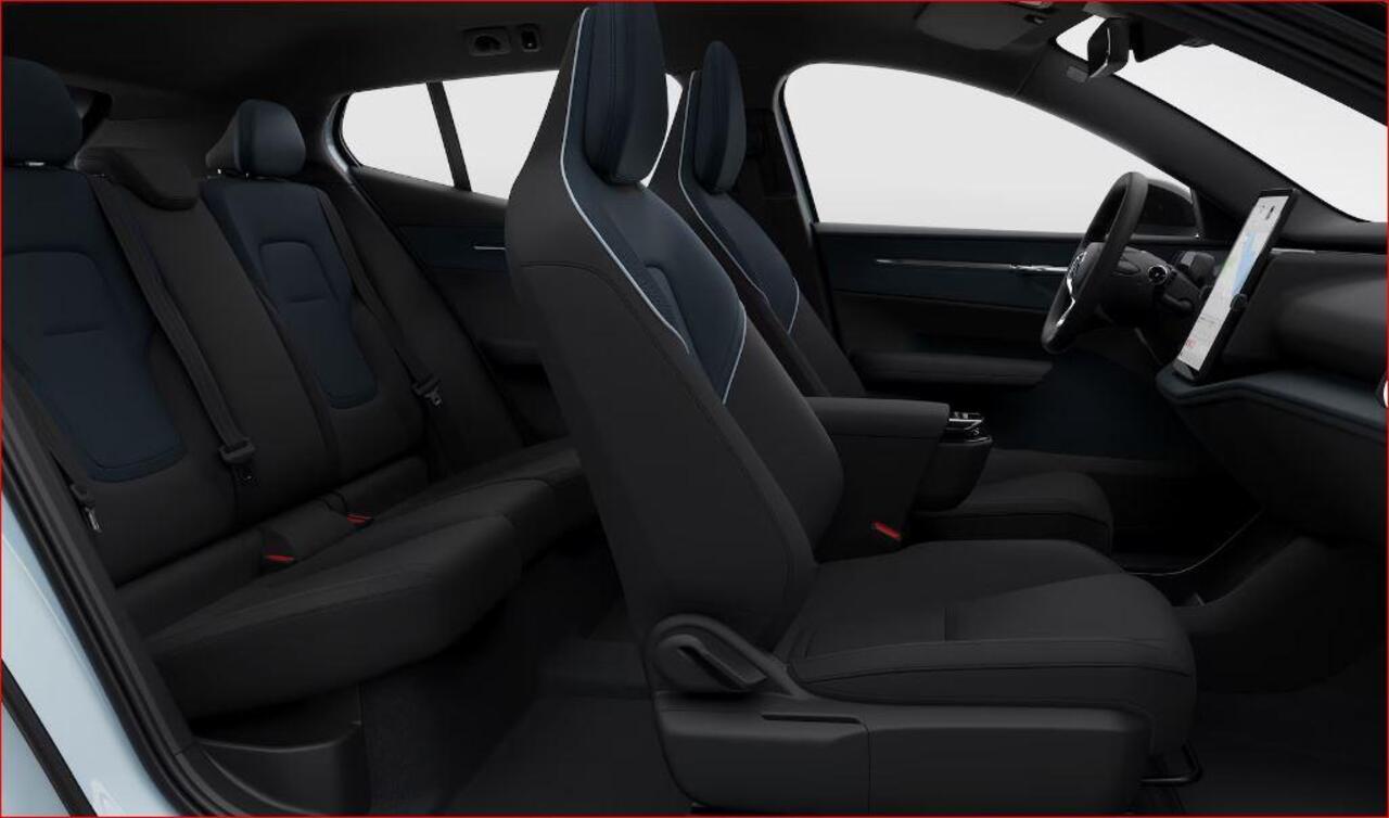 Volvo EX30 Single Motor Extended Range Plus 69 kWh Nu van ¤47.072 voor ¤39.572! / Adaptieve Cruise Control/ Dodehoek Detectie / Parkeersensoren/ Achteruitrijcamera/ Warmtepomp/ Google Services/