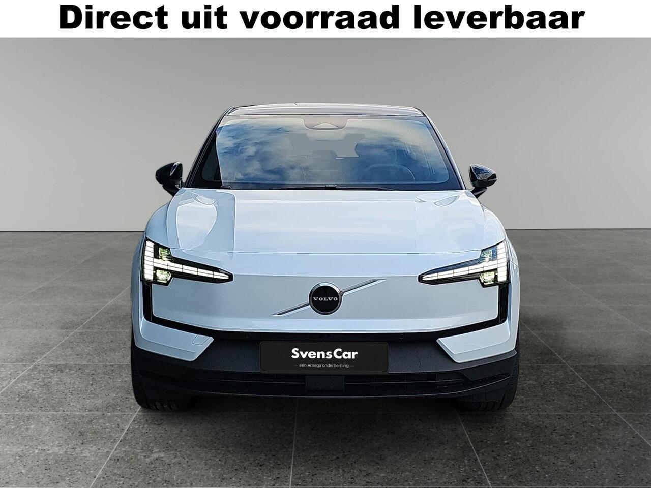 Volvo EX30 Single Motor Extended Range Plus 69 kWh | Stoelverwarming | Harman/Kardon | Keyless Entry | Sfeerverlichting |