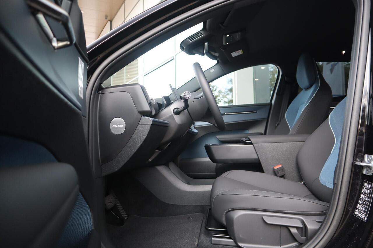 Volvo EX30 Single Motor Extended Range Plus 69 kWh