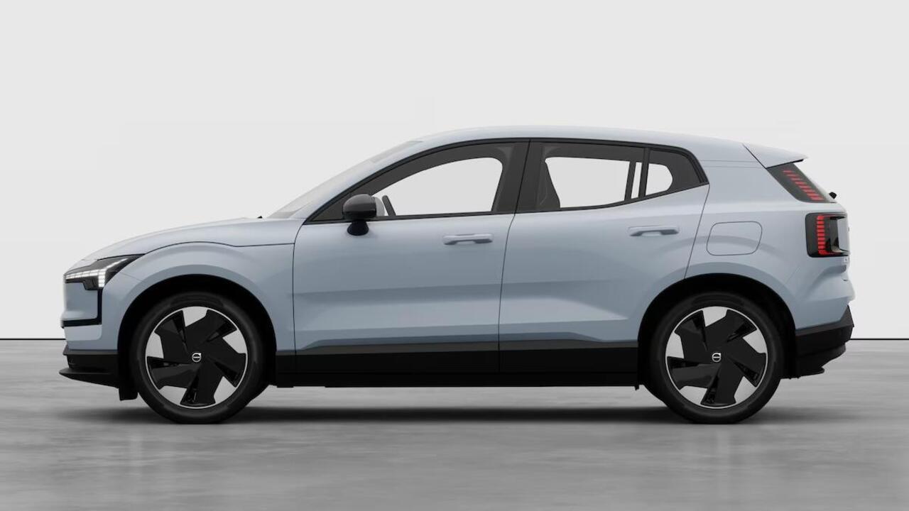 Volvo EX30 Single Motor Extended Range Europa 69 kWh | Dec. 2025 Leverbaar| 17% Bijtelling* | Elektrische Verstelbare Voorstoelen | Climate Pack | Harman Kardon Soundbar | Keyless | Parkeercamera | Elektrische Kofferklep |