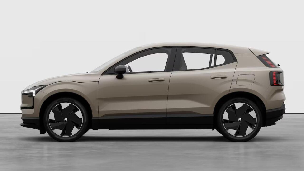 Volvo EX30 Single Motor Extended Range Europa 69 kWh | Dec. 2025 Leverbaar | 17% Bijtelling* | Climate Pack | Elektrische Verstelbare Voorstoelen | Google Infotainment | Harman Kardon Soundbar | Parkeercamera | Adaptieve Cruise Control | BLIS | Keyless | Elektrische