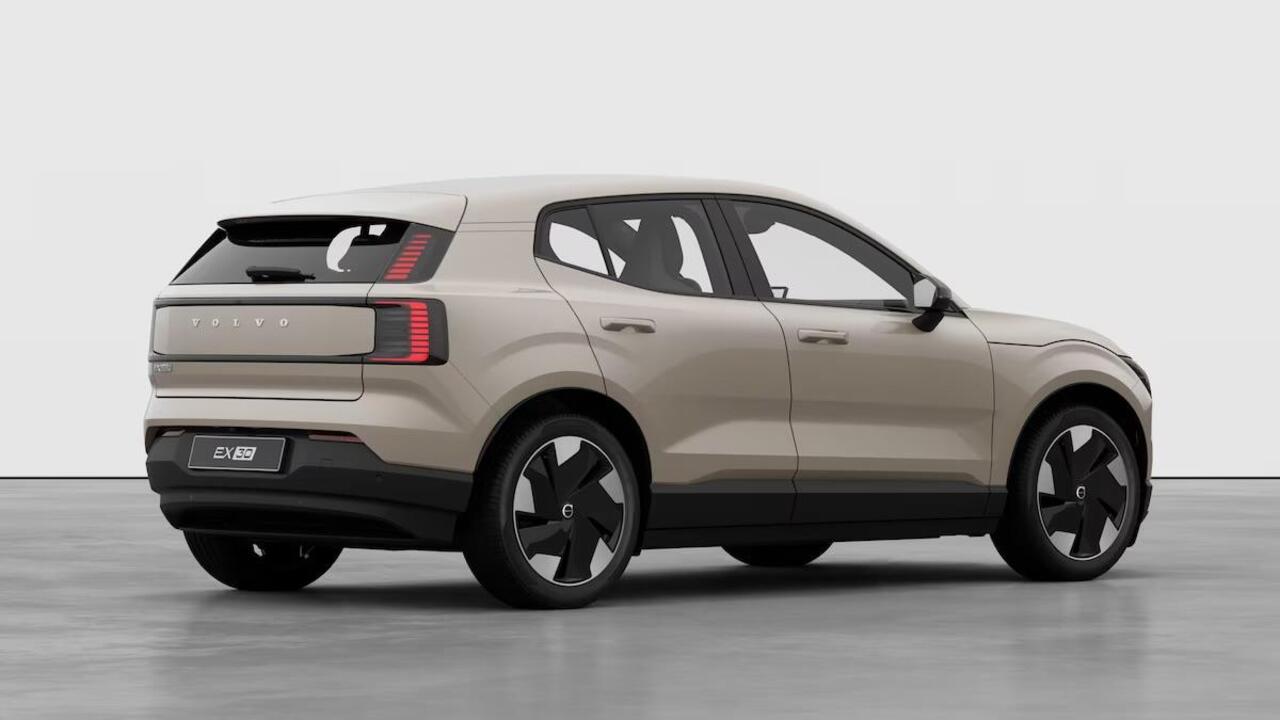 Volvo EX30 Single Motor Extended Range Europa 69 kWh | Dec. 2025 Leverbaar | 17% Bijtelling* | Climate Pack | Elektrische Verstelbare Voorstoelen | Google Infotainment | Harman Kardon Soundbar | Parkeercamera | Adaptieve Cruise Control | BLIS | Keyless | Elektrische