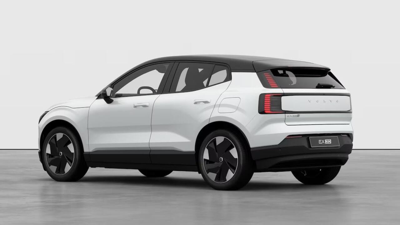 Volvo EX30 Single Motor Extended Range Europa 69 kWh | Dec. 2025 Leverbaar | 17% Bijtelling* | Climate Pack | Elektrische Verstelbare Voorstoelen | Google Infotainment | Harman Kardon Soundbar | Parkeercamera | Extra Getint Glas | Adaptieve Cruise Control | BLIS | K