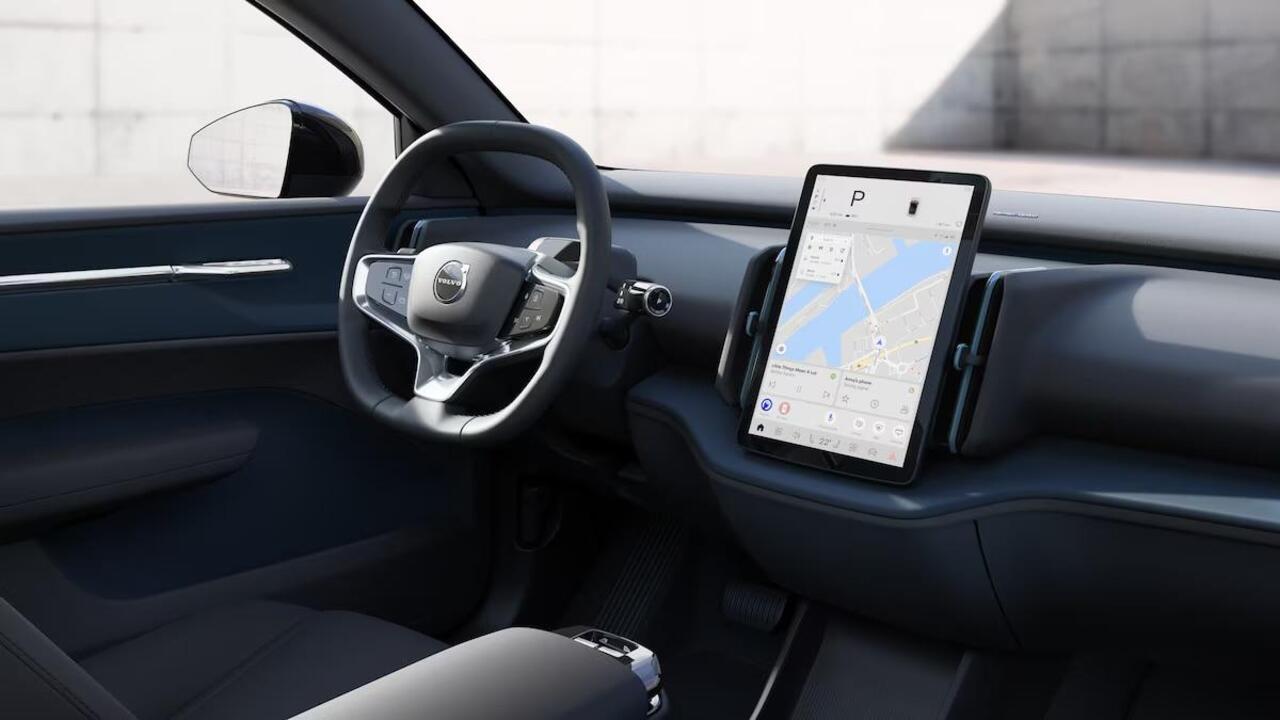 Volvo EX30 Single Motor Extended Range Europa 69 kWh | Dec. 2025 Leverbaar | 17% Bijtelling* | Climate Pack | Elektrische Verstelbare Voorstoelen | Google Infotainment | Harman Kardon Soundbar | Parkeercamera | Adaptieve Cruise Control | BLIS | Keyless | Elektrisch