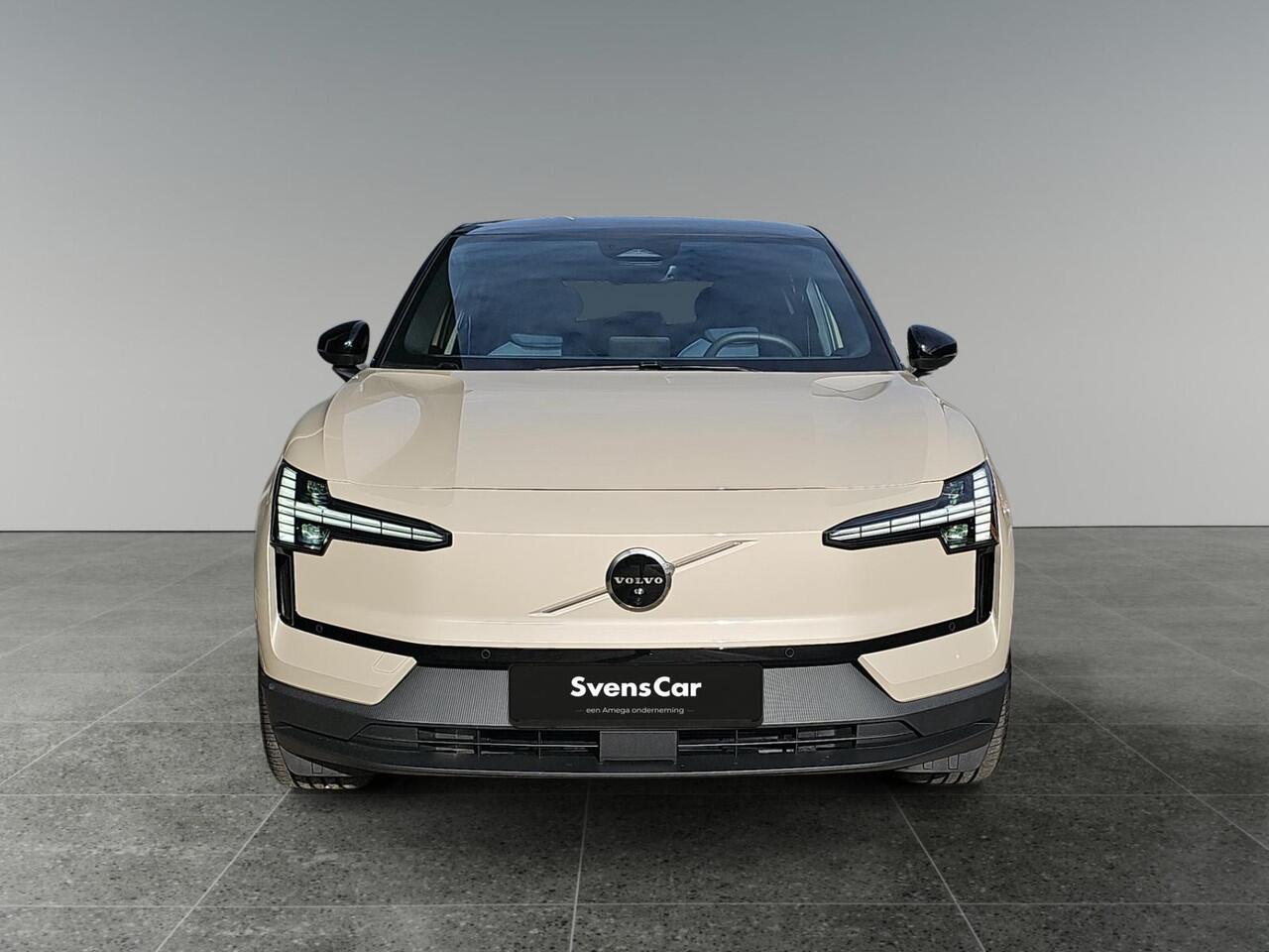 Volvo EX30 Twin Motor Performance Europa Sport 69 kWh | Panoramadak | Stoelverwarming | 428 PK | Harman/Kardon |
