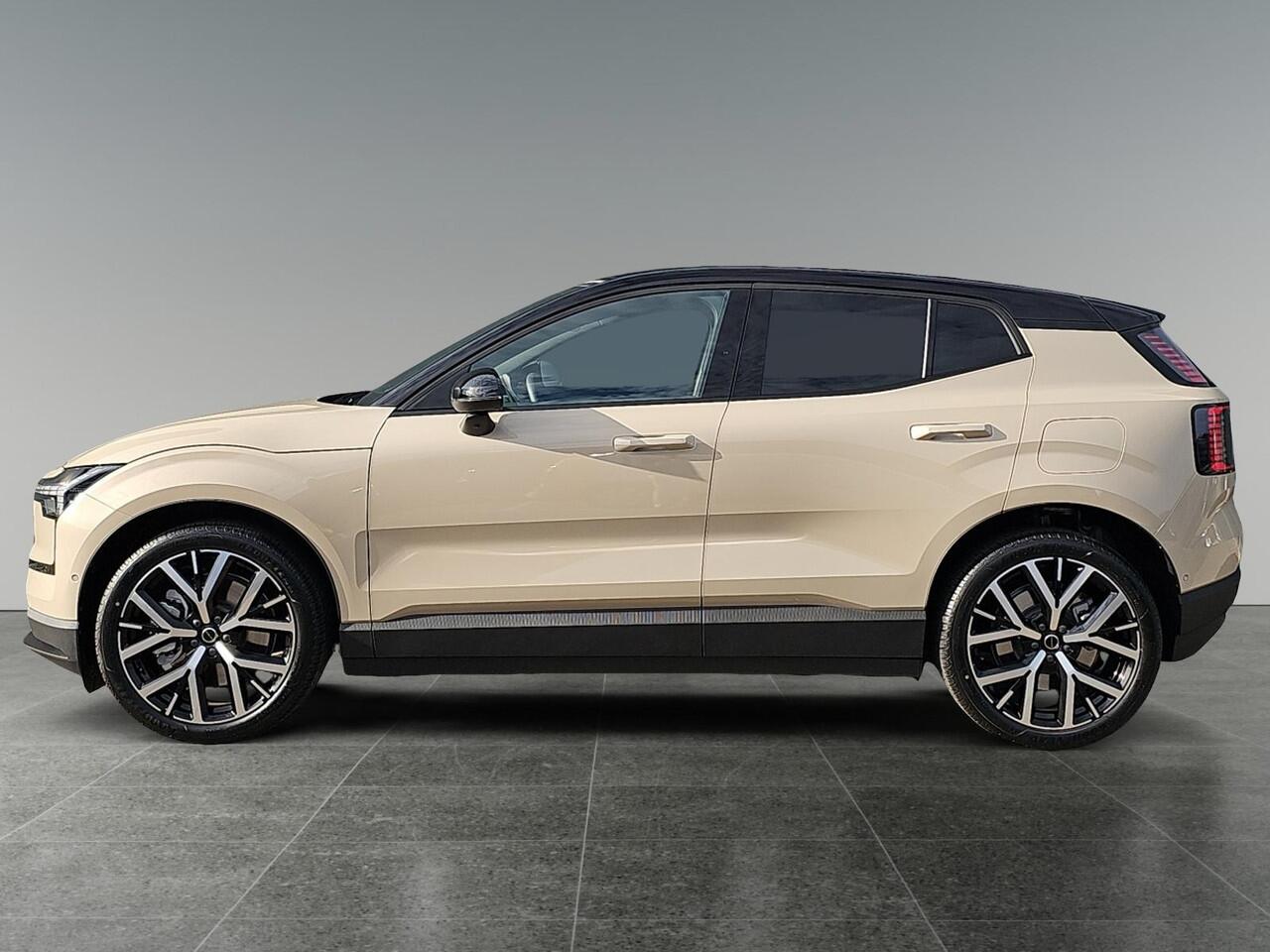 Volvo EX30 Twin Motor Performance Europa Sport 69 kWh | Panoramadak | Stoelverwarming | 428 PK | Harman/Kardon |