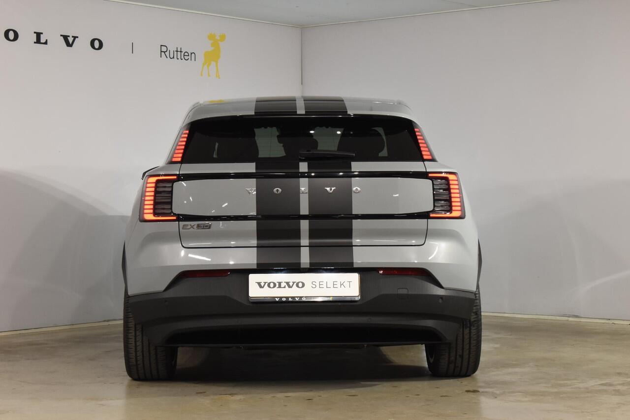 Volvo EX30 272PK Single Motor Extended Range Core / Heico verlagingsset / 20" velgen / Adaptieve Cruise Control / Climate Pack / Extra getint glas / Dodehoek Detectie / Parkeersensoren / Achteruitrijcamera