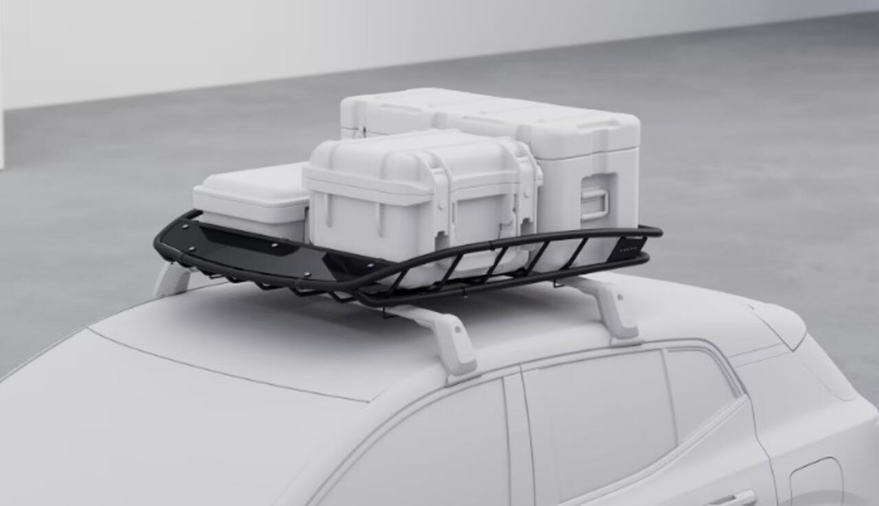 Volvo EX30 Cross Country 428PK Automaat Twin Performance Ultra / Cross Country Experience-pakket/ Adaptieve cruise control/ Panoramadak/ BLIS/ Parkeersensoren met 360 camera / Getint Glas / Stoel en stuurwielverwarming / Elektrische stoelen / Apple carplay / Elektri