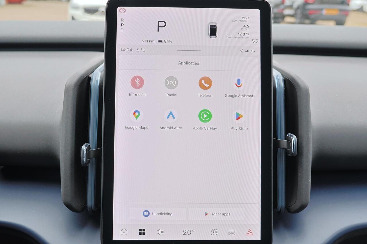 Volvo EX30 Core 51 kWh - Adaptive Cruise Control - Parkeercamera achter - Apple Carplay & Android Auto - Parkeersensoren achter - Extra getint glas - 18' LMV