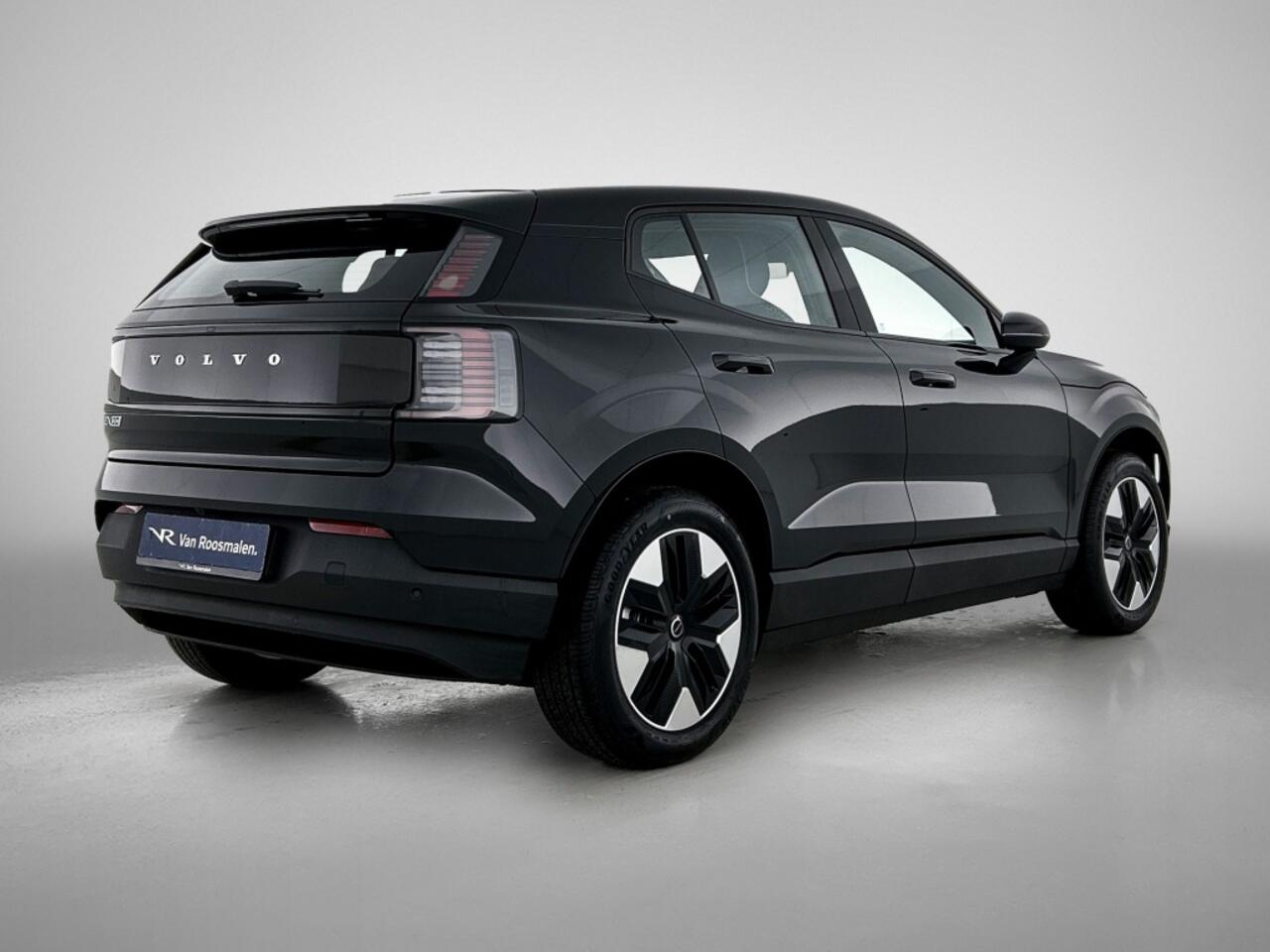 Volvo EX30 Single motor 50 kw/h Core