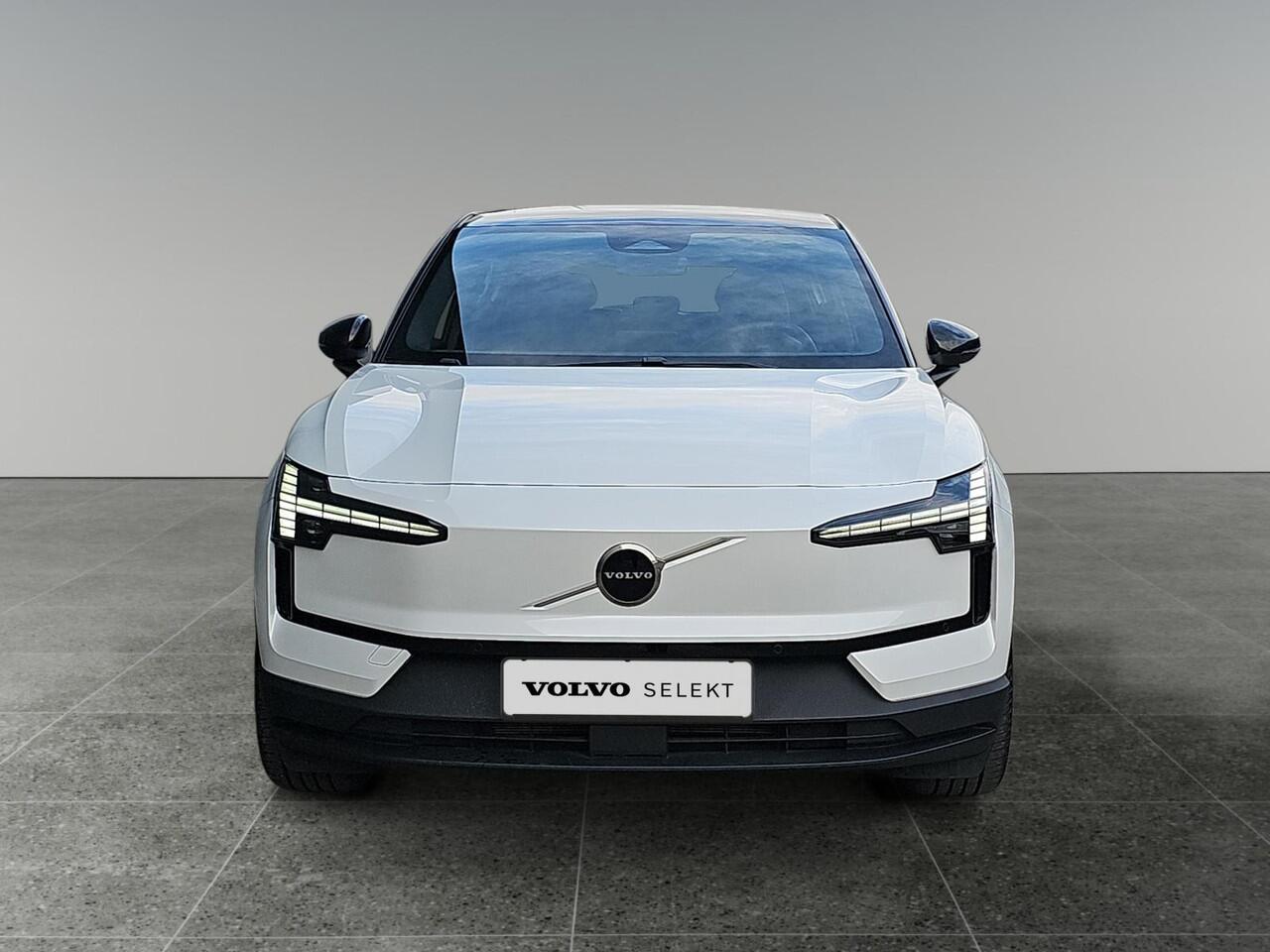 Volvo EX30 Single Motor Extended Range Plus 69 kWh | PRIVATE LEASE VANAF: ¤694 p.m. | Stoelverwarming | Keyless Entry | Harman/Kardon |