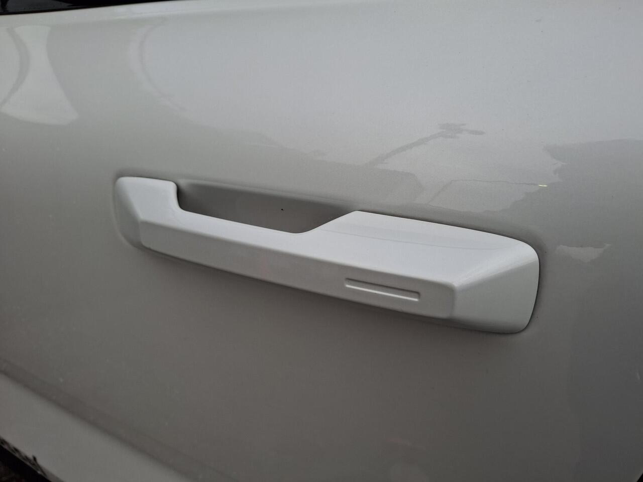 Volvo EX30 Single Motor Extended Range Plus 69 kWh | Pilot Assist | BLIS | Harman/Kardon |