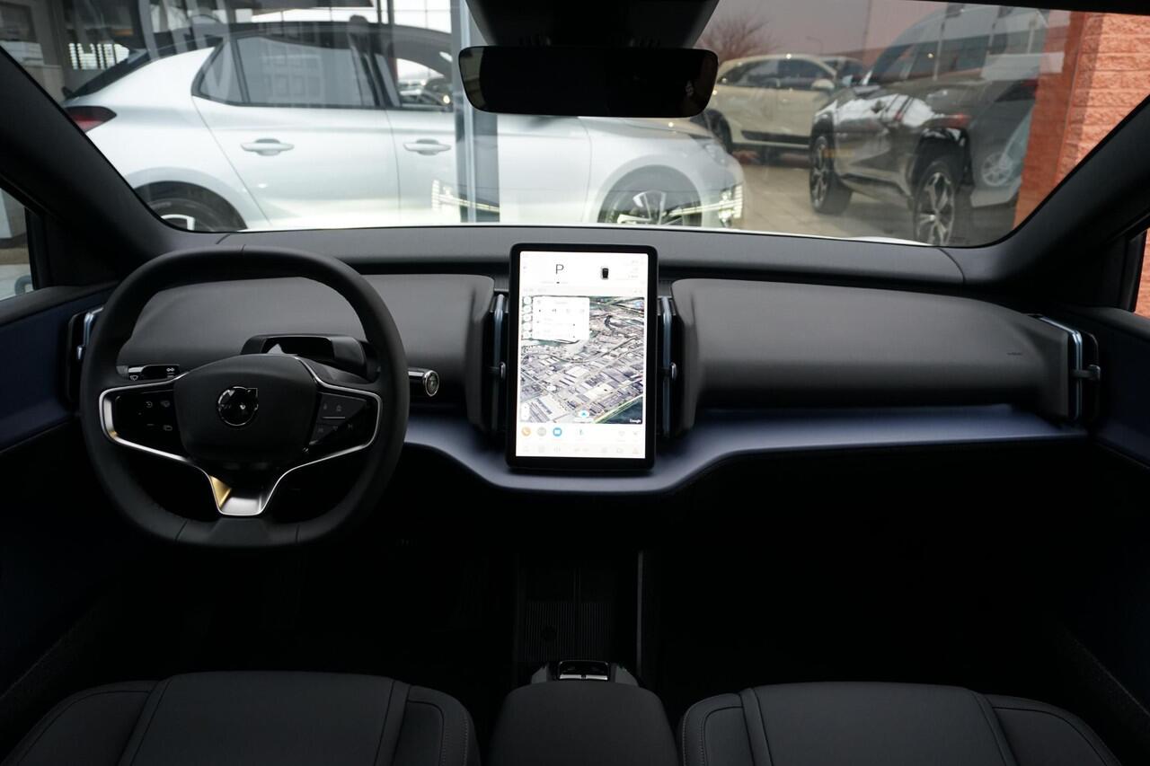 Volvo EX30 Single Motor Extended Range Plus 69 kWh * NIEUWSTAAT * + HARMAN KARDON / PARELMOER LAK