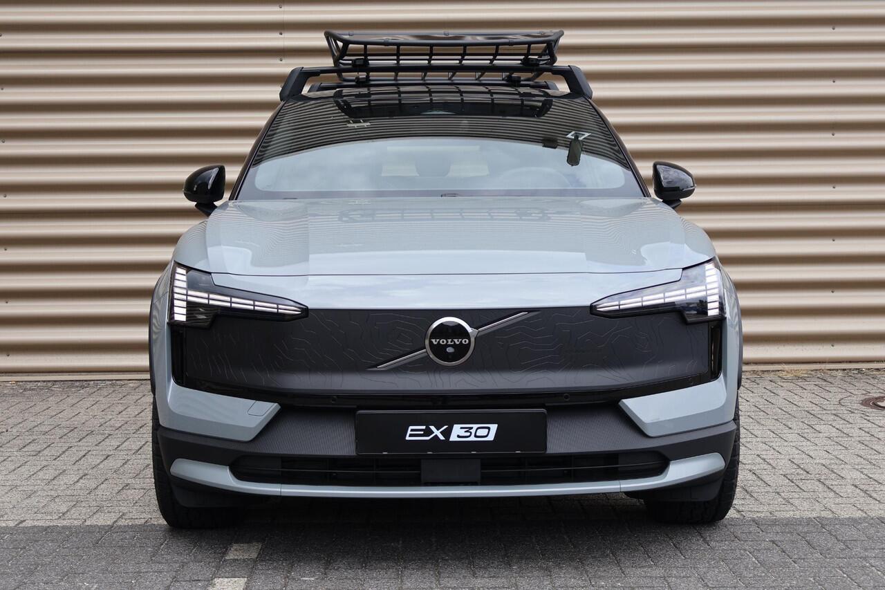 Volvo EX30 Cross Country Twin Motor Performance Ultra 69 kWh | *Experience-pakket | Panoramadak | Harman Kardon