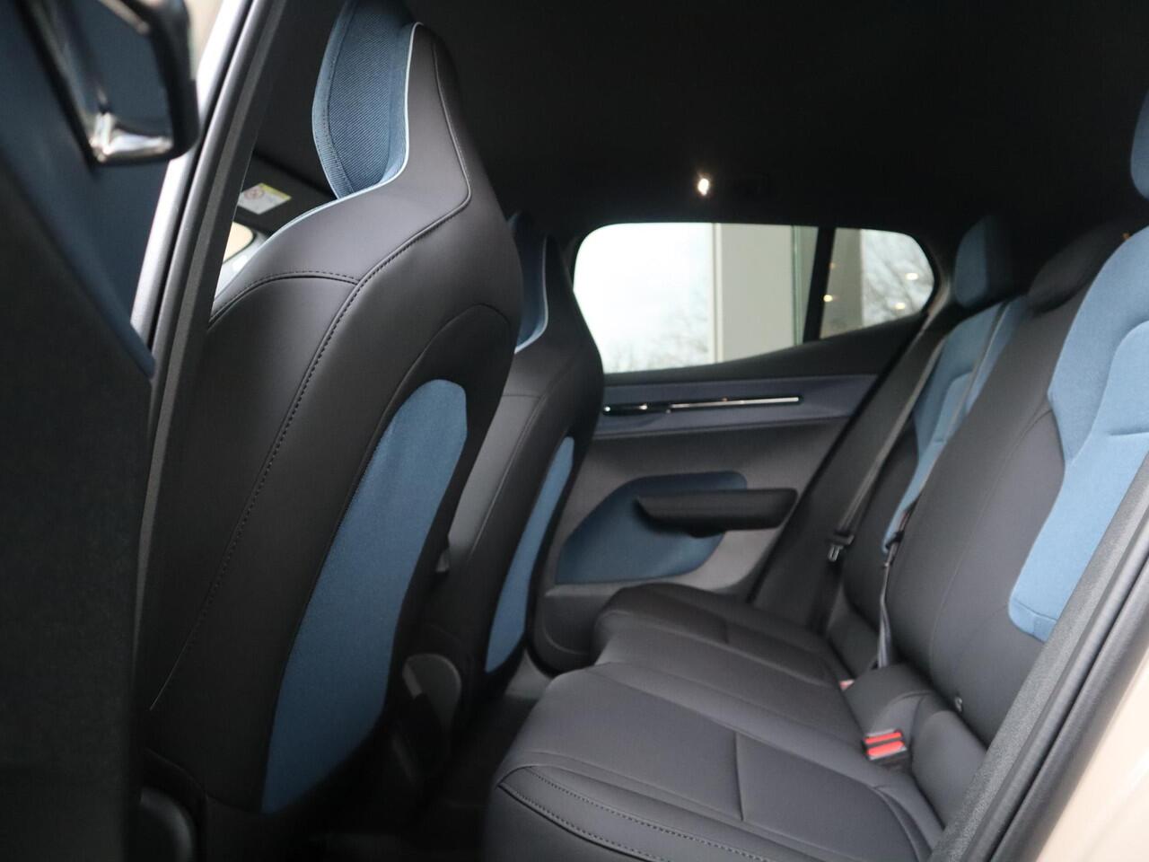 Volvo EX30 Single Motor Extended Range Plus 69 kWh