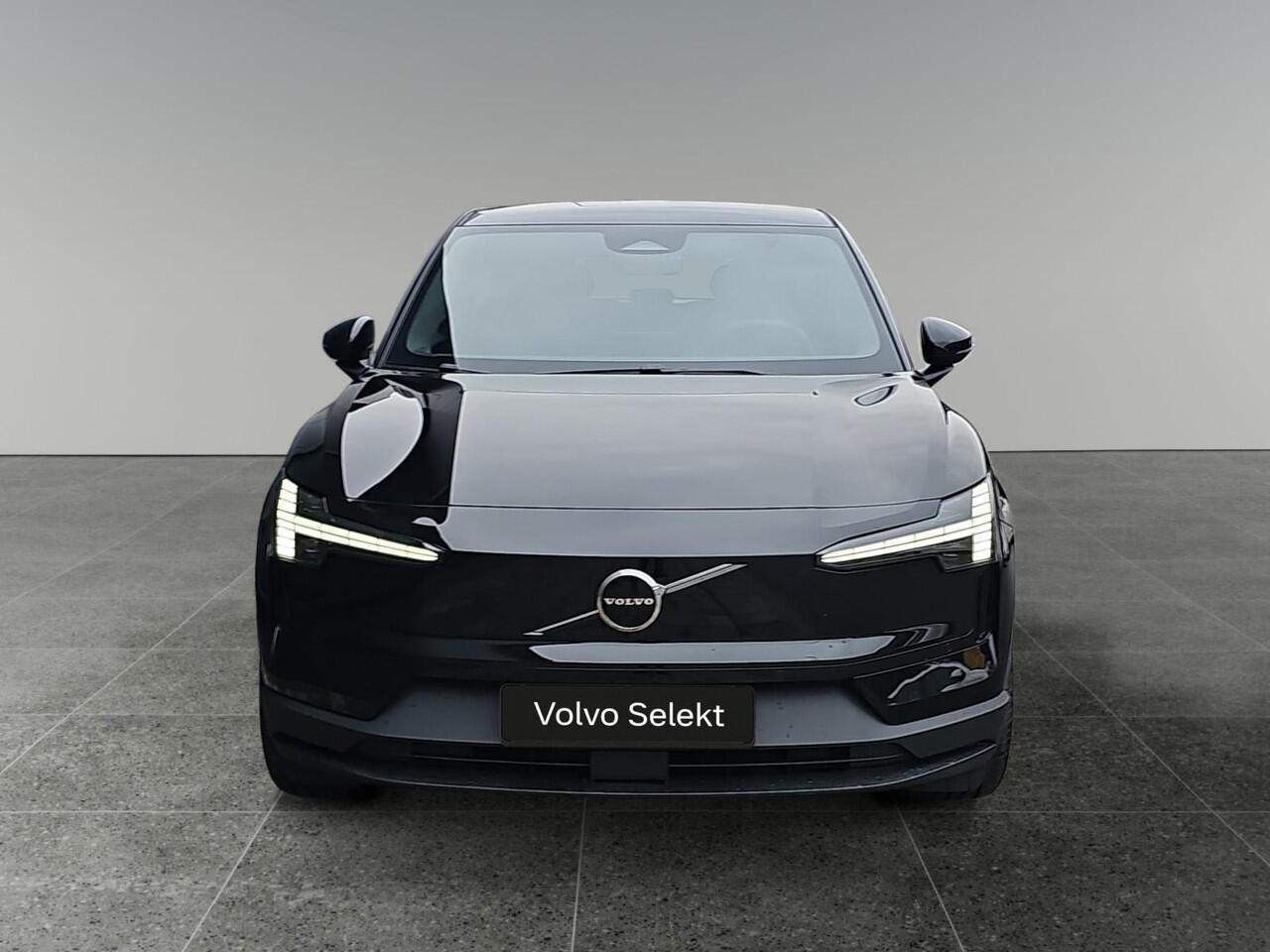 Volvo EX30 Single Motor Extended Range Plus 69 kWh | Europa editie | Harman Kardon | Stuur- stoelverwarming | Elektrische stoelen |